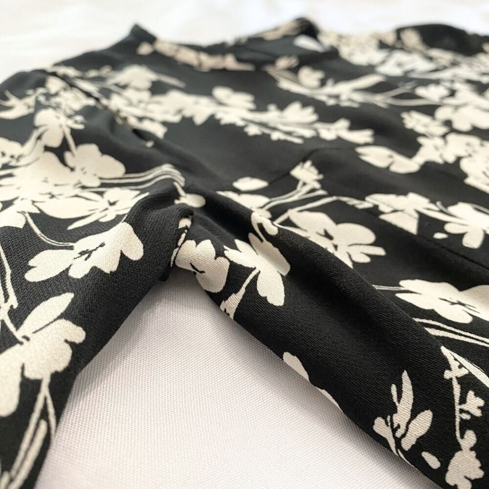 REISS GABRIELLA BLACK WHITE FLORAL LONG SLEEVE MINI DRESS - 2 - Picture 9 of 12
